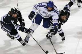 开云体育-奥预赛国家队惨败 球迷反思训练方法，国奥踢联赛