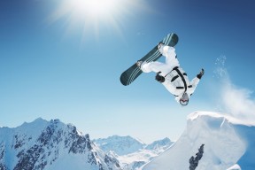 开云体育在线赛事直播-冲刺划频提升率：中德选手更保守？